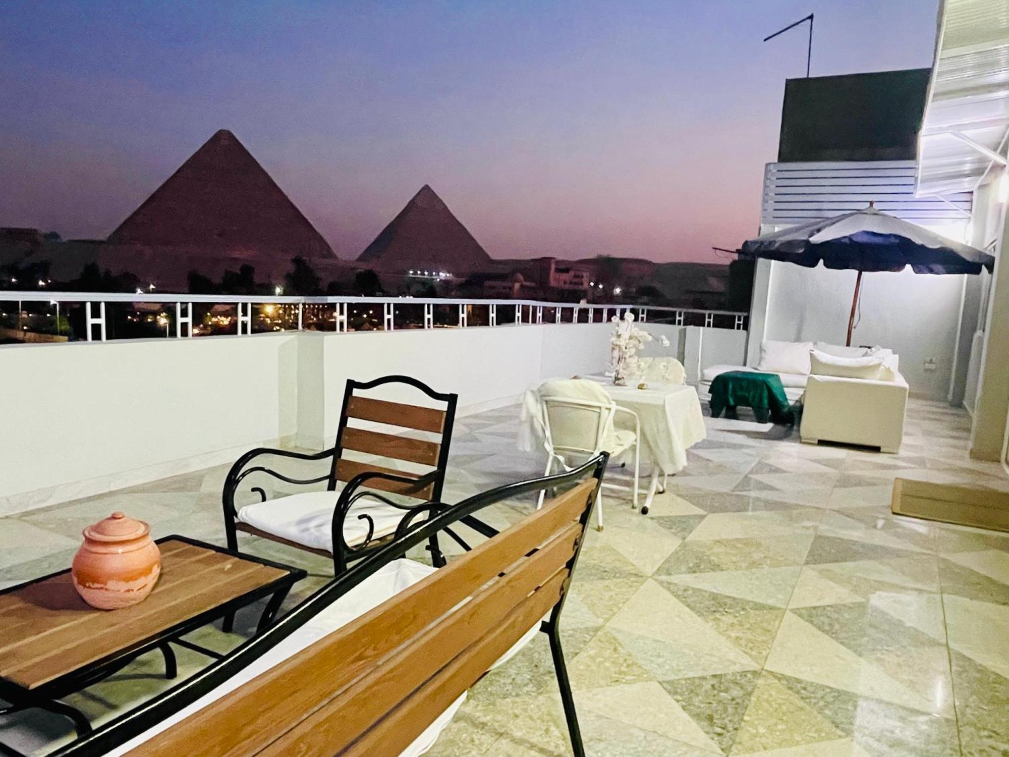 Appartamento La Perle Pyramids Il Il Cairo Esterno foto